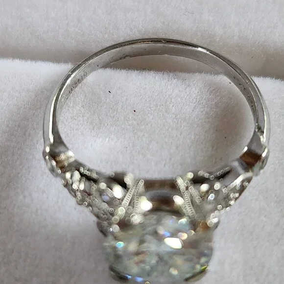 Vintage PLATINUM solitaire ENGAGMENT RING 2 CT Charles Colvard Moissanite. Sz 6 - Picture 10 of 16